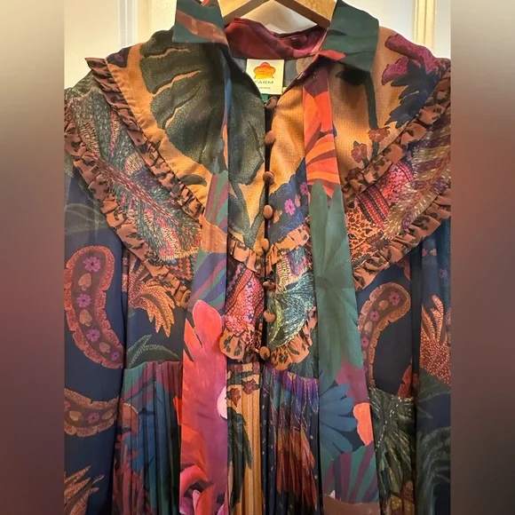 FARM Rio Dark Floral Paisley Pleated Maxi Dress in Navy, Burgundy, Green - Picture 2 of 12